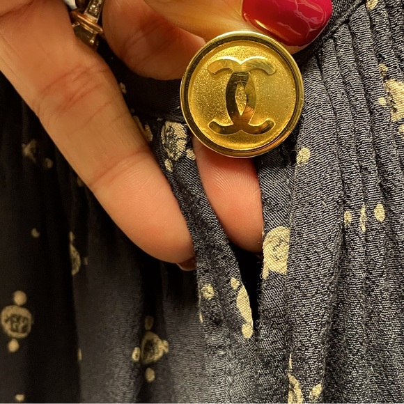 3 Metal Button Covers - Gold - Picture 1 of 5